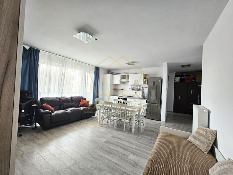 Apartament cu 2 camere semidecomandat, mobilat în Torontalului