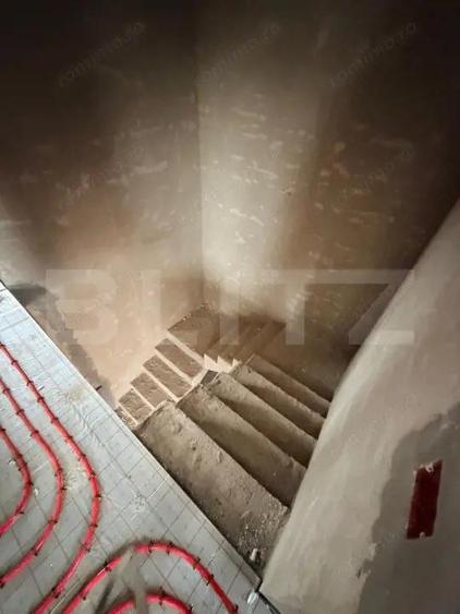 Casa moderna, cu 3 dormitoare ?i teren de 220 mp 155.000 NEGOCIABIL - 2