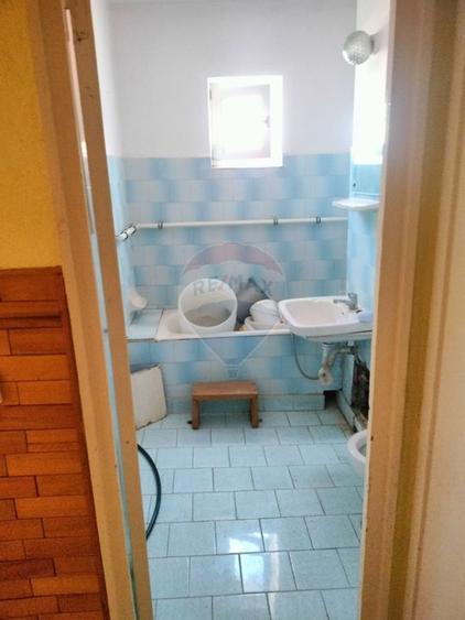 Apartament cu 3 camere de vanzare in zona Vitrometan - 12