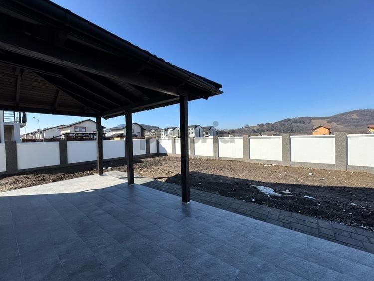 Casa 4 camere, 500 mp curte - 13