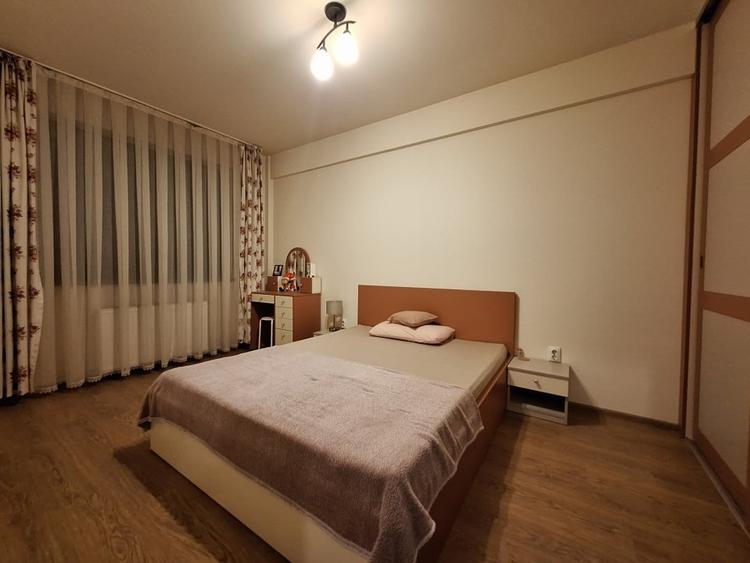 Apartament cu 2 camere, decomandat, balcon, zona Parcului Poligon - 1