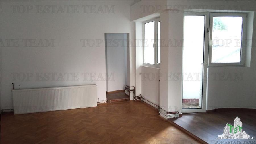 Apartament 3 camere de vanzare, zona Armeneasca - 6