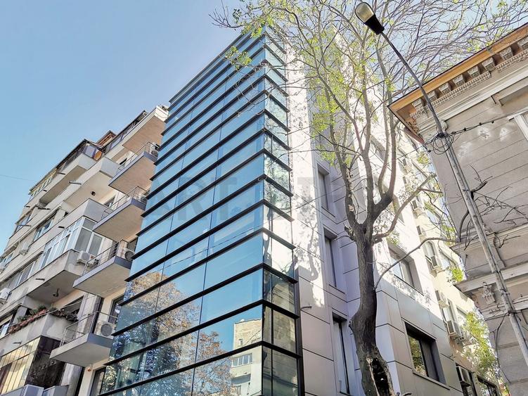 Zero comision, 107mp birou ultracentral Universitate, terasa, 10' [M] - 1