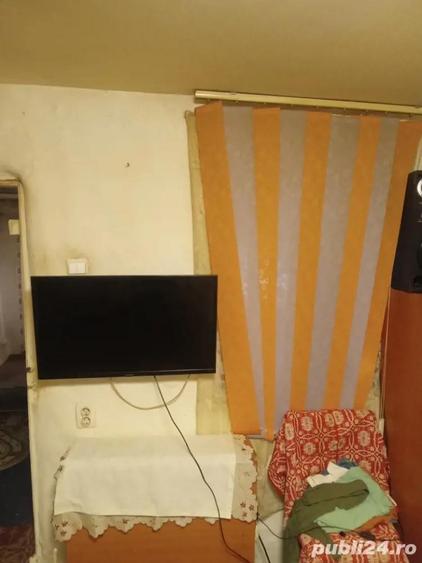 inchiez camera la curte in Colentina - 2