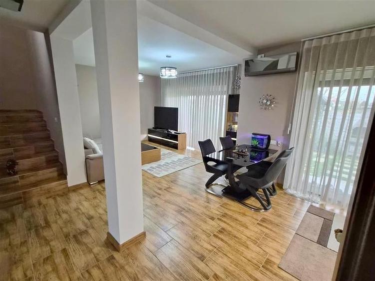 DUPLEX DESPARTIT PRIN CARPORT MOBILAT SI UTILAT DUMBRAVITA VATRA VECHE - 1