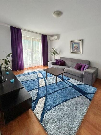 APARTAMENT CU 2 CAMERE PE MALUL LACULUI -CONFORT SI LINISTE - 1