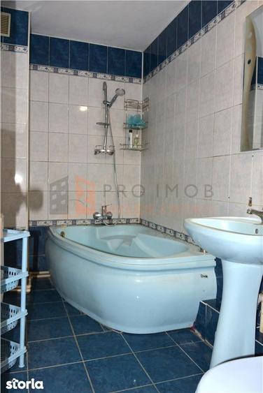 Apartament 3 camere cf 1 decomandat zona 1 Decembrie 1918 - 5