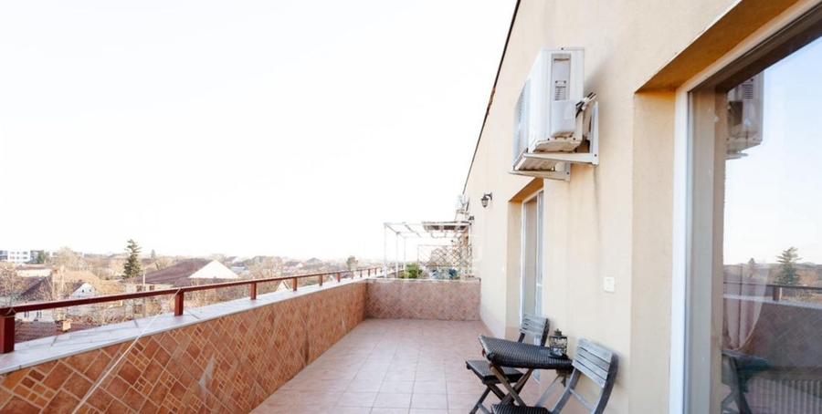 Apartament cu 2 camere, terasa  22 mp, bloc nou cu lift, zona Sagului - 10