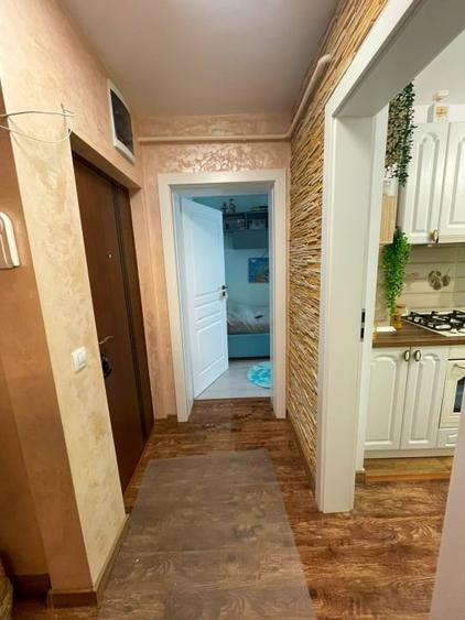 Apartament 3 camere-etaj 1-Podu Ros-renovat - 9