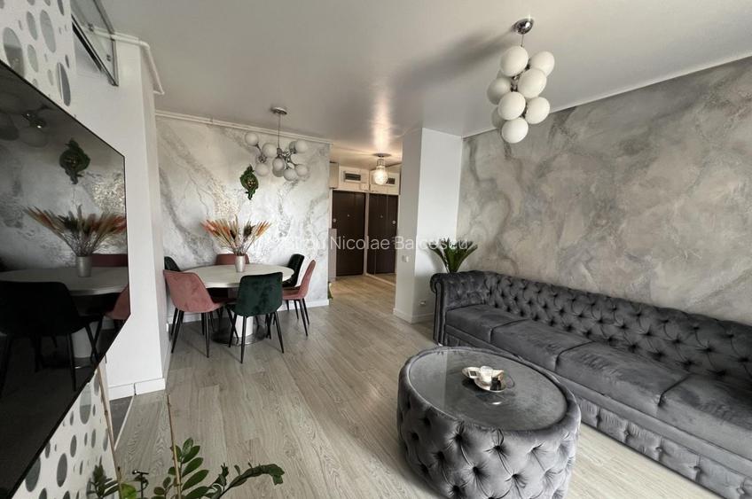 Apartamnent 3 camere Lux+2 Locuri de parcare in Complexul Estik Park