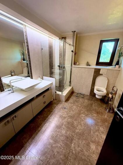 Casa Mogosoaia cu livada, crama si terasa - 18