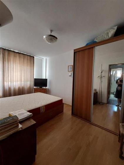 APARTAMENT 3 CAMERE ONESTI - 9