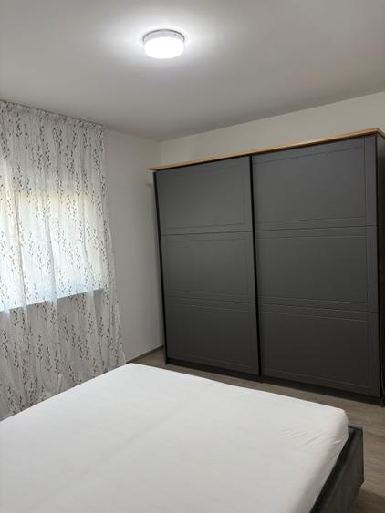 Inchiriez Apartament - 4