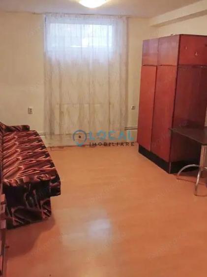 Apartament 2 camere, 48 mp, parter, zona Farmec - 1