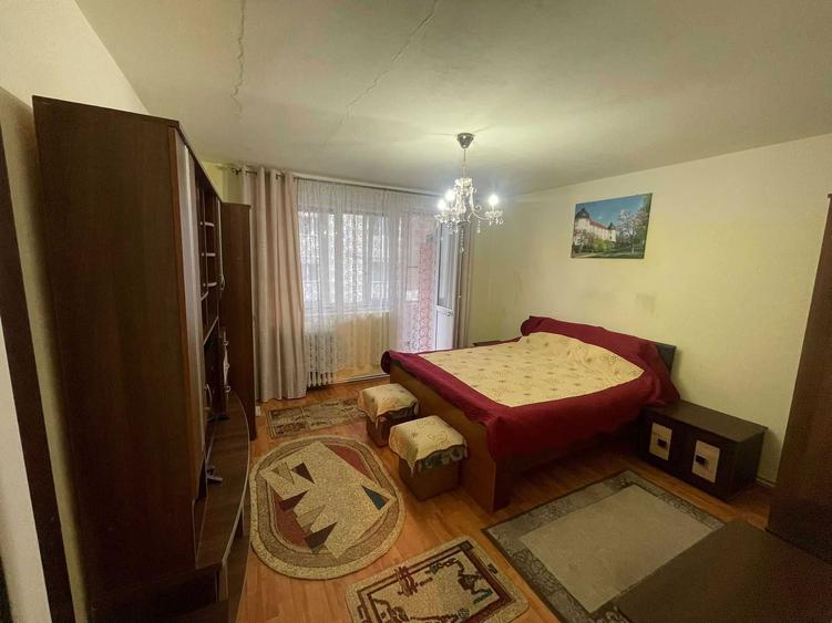 Apartament de inchiriat cu 3 camere, in zona Big - 3