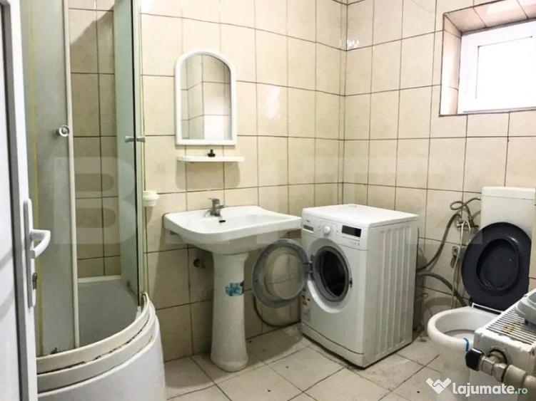 Casa de vanzare, 354 mp, zona Titu - 10