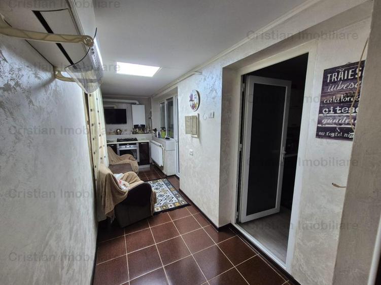 Parter 3 cam 110mp Confort 1 Decomandat cu balcon 14 m  Viziru 3 - 6