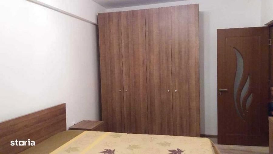 Inchiriez apartament 2 camere decomandate - 1