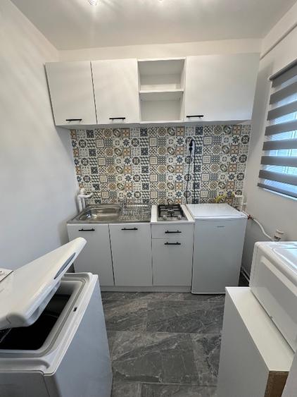 Vând garsonieră proprietar  - 5