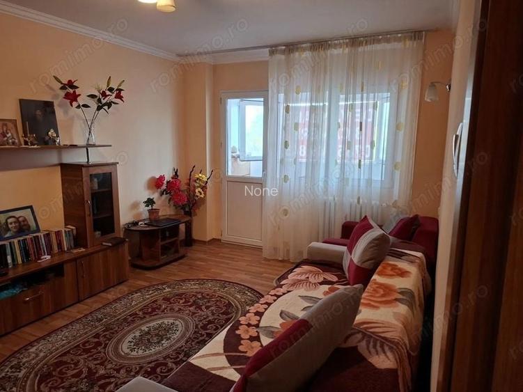 APARTAMENT 3 CAMERE | DECOMANDAT | LACUL TEI