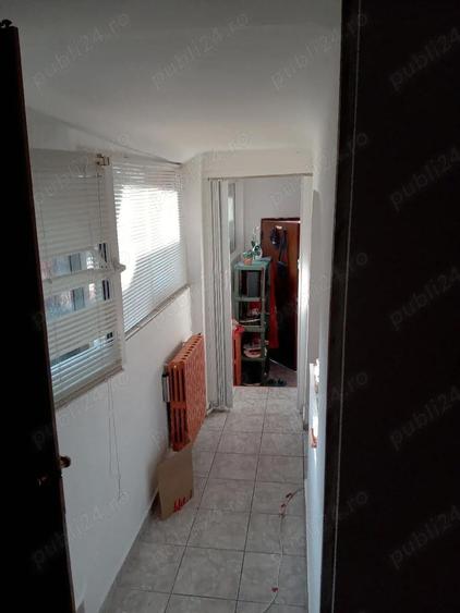 Casa la curte pe parter, situata la 300 metrii de metrou Mihai Bravu - 3