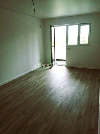 Apartament cu 2 camere decomandat în Apărătorii Patriei Apartament cu 2 camere decomandat în Apărătorii Patriei