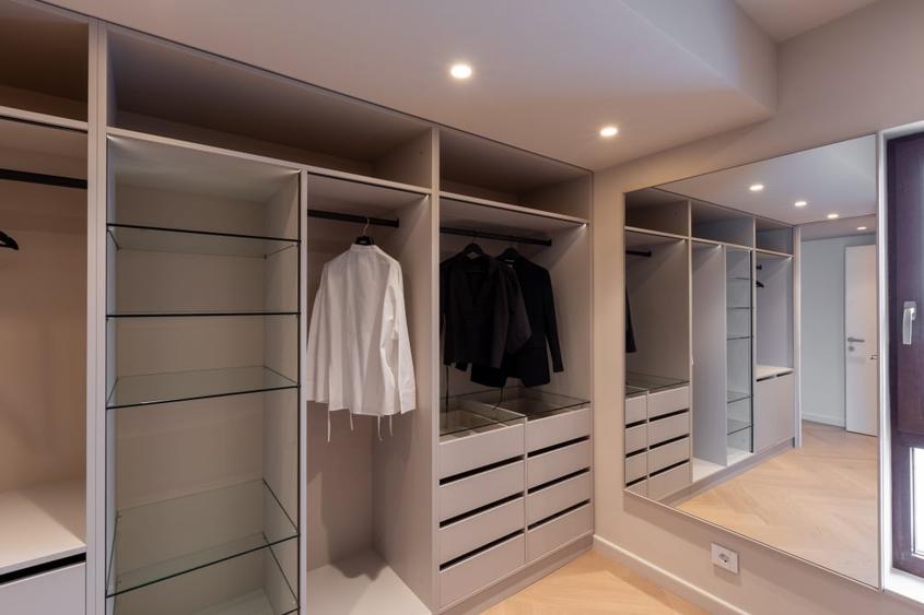 Bijuterie tehnologica - Casa de vanzare in zona Faget - 19