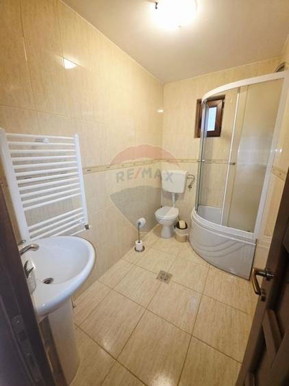 Casa /Vila de vanzare in Durau - 57