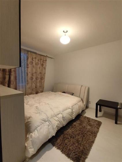 Apartament 2 camere zona Cina - 2