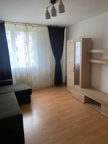 inchiriez apartament 2 camere Apartamentul este complet mobilat si utilat, gata de mutare imediata. - 4