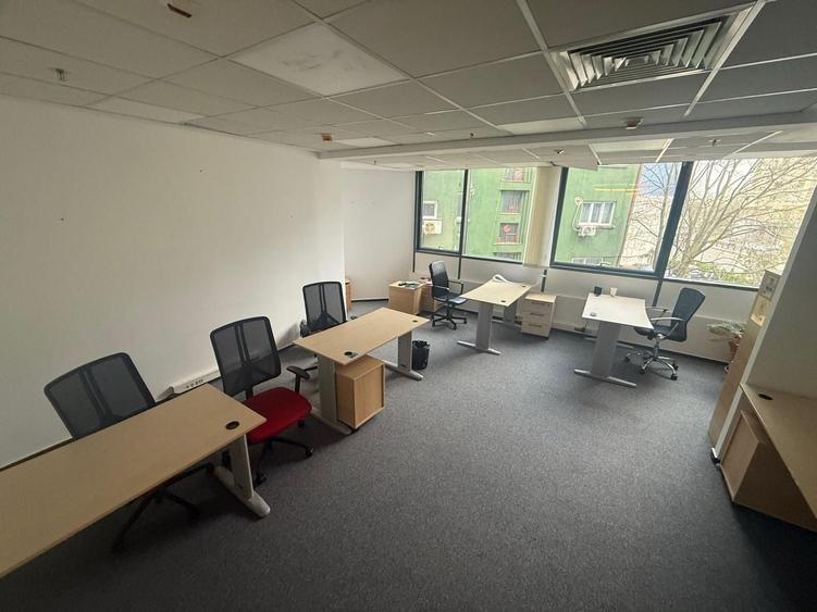 Spațiu de birouri 240 mp  | Piața Victoriei– disponibil din aprilie - 4