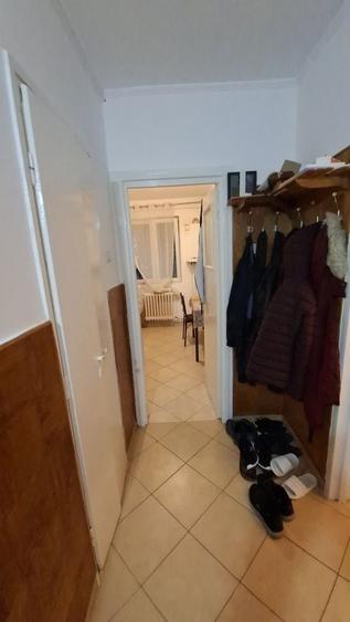 Apartament cu 3 camere decomandat în Tătărași