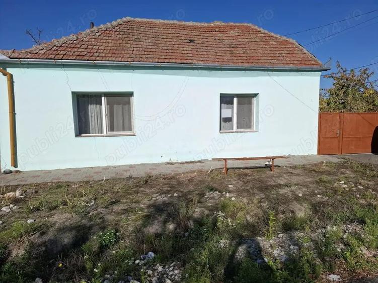 Vand casa in localitatea CIACOVA jud Timis - 2
