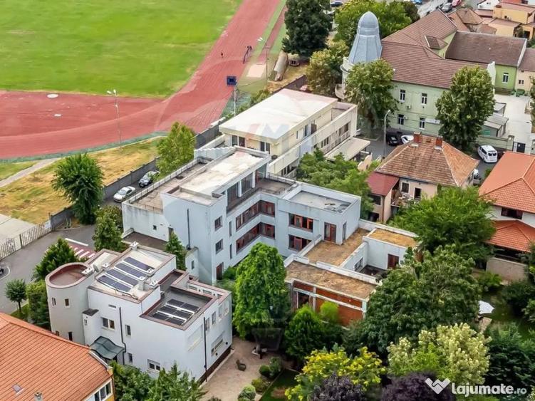 Proprietate speciala 1022 mp utili de vanzare pe Malul Mu... - 9