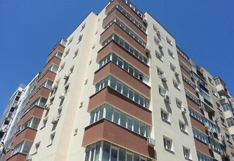 Spatii birouri metrou Tineretului de la 70 mp - 1