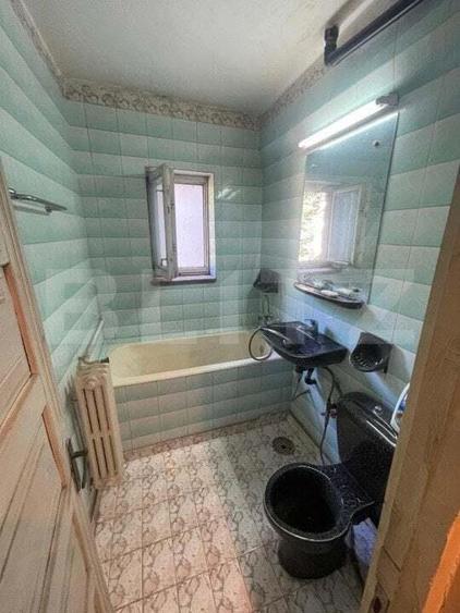 Apartament 2 camere, etaj 2, situat in zona Centrala - 1