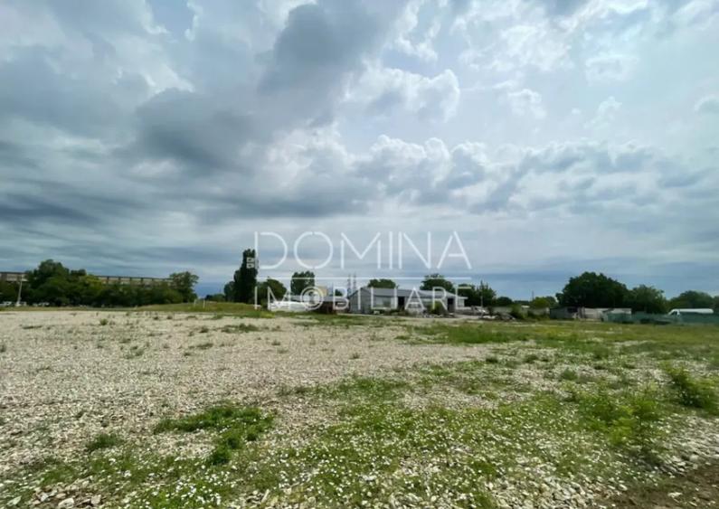 Teren intravilan, vad comercial, in Barse?ti, la DN 67D - 5