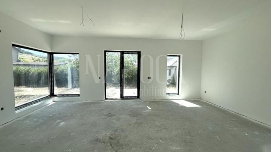 Casa 4 camere de vanzare in Chinteni - 1