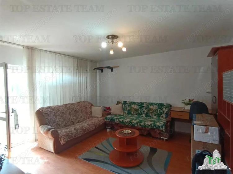 Super apartament decomandat cu 2 camere si balcon in sect. 6, in zona Dr. Sarii - Razoare, la doar 5 - 7