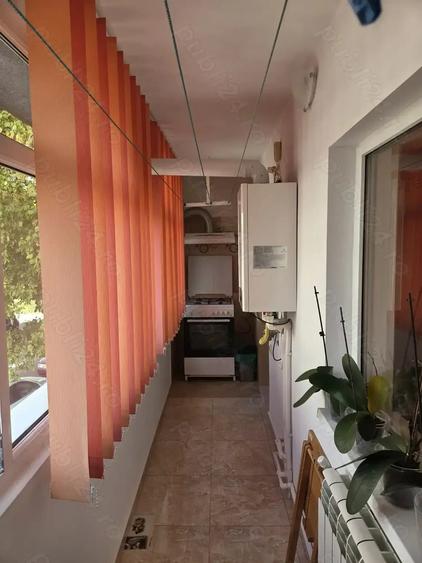 Vand apartament 3 camere - 2