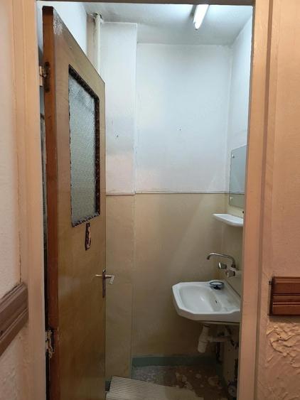 Vand apartament 3 camere Sebastian - 2