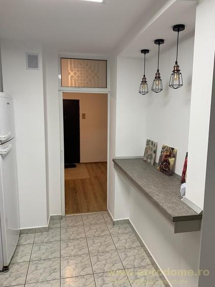 Centrul Civic, aproape de AFI, 3 camere recent renovate/mobilate, 165000 euro - 12