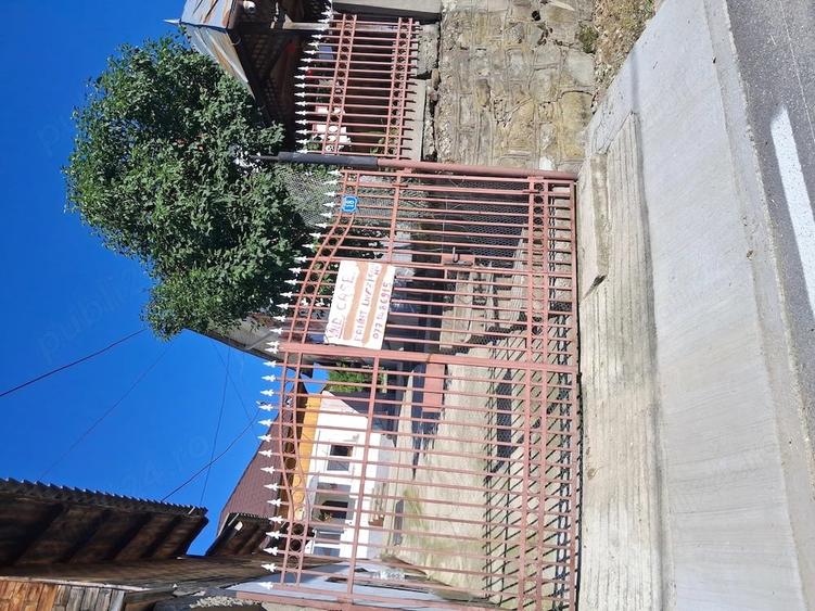 Casă cu 5 camere cu Teren 1300 Mp în Pucheni