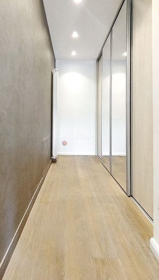 Priveliste Panoramica Spre Oras Si Masivul Tampa - 29