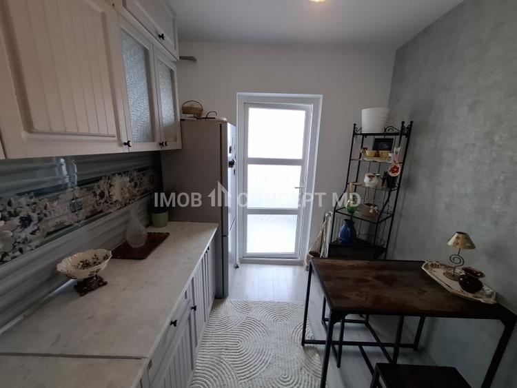 INCHIRIERE apartament 3 camere cochet in Ploiesti, zona Paltinis - 16