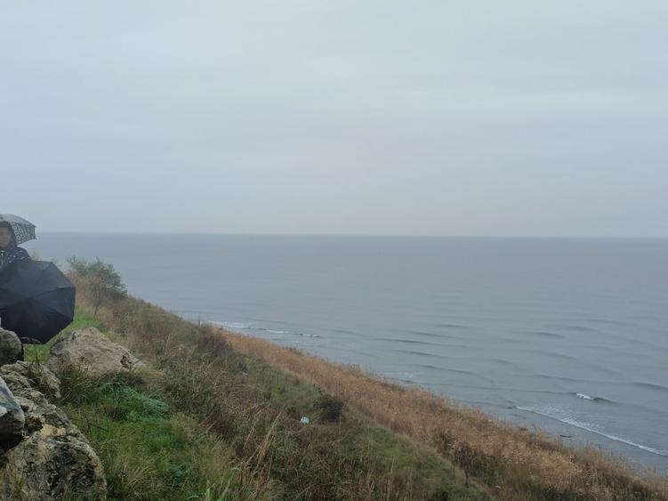 Vând teren intravilan 1050mq,pe colț, al treilea rand la mare, zona Epava - 3