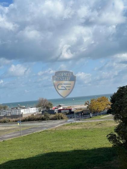 3 camere Summerland Mamaia vedere la Mare și Lac 2 bai balcon centrala gaze  A/C - 1