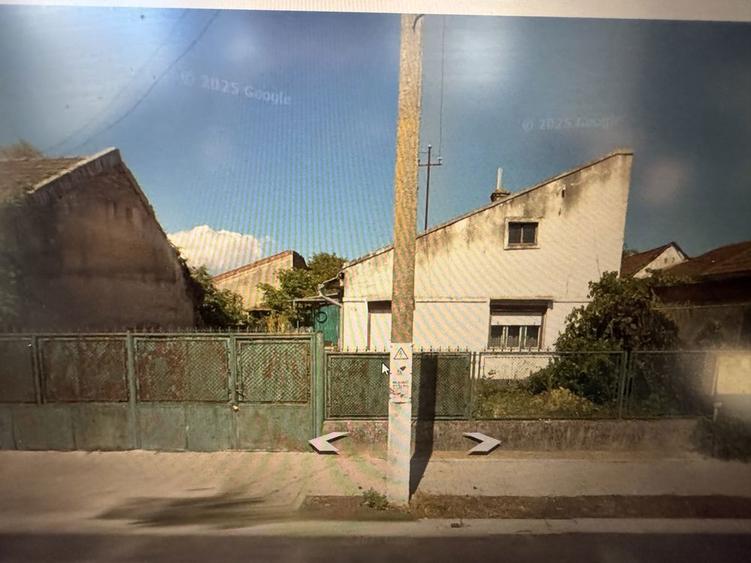 Casa , teren, livada bransat la toate utilitatile !!! - 1