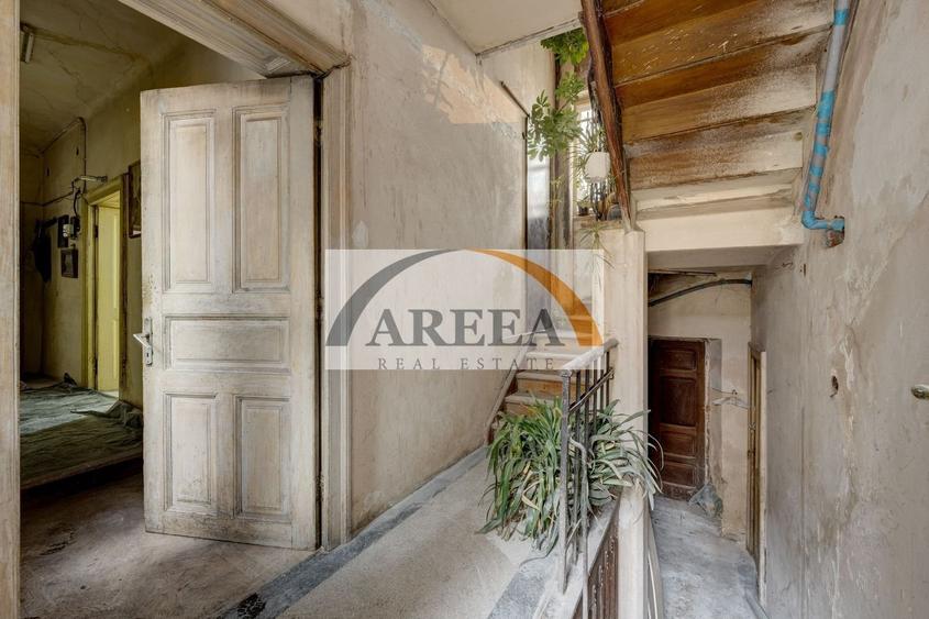 Ultracentral - zona Polona - 3 camere cu dependinte si GARAJ propriu - 8