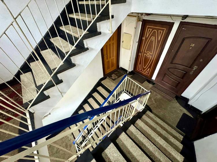 Apartament 2 camere de vanzare / Aleea Revolutiei - Roman - 6